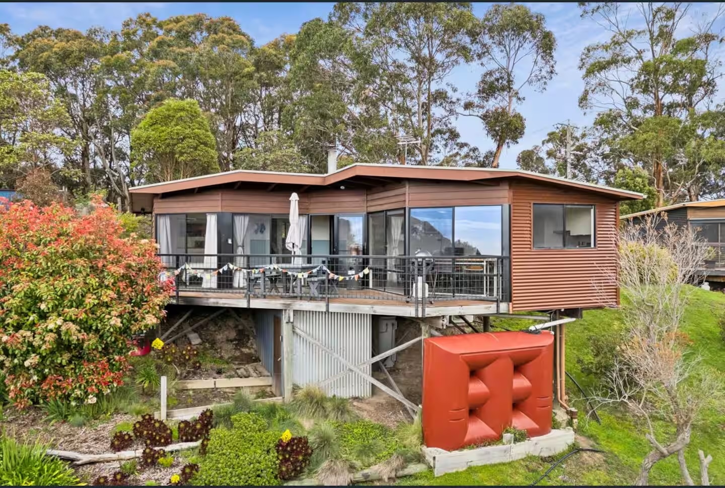 Lorne Treehouse Retreat